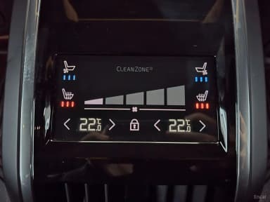 S90