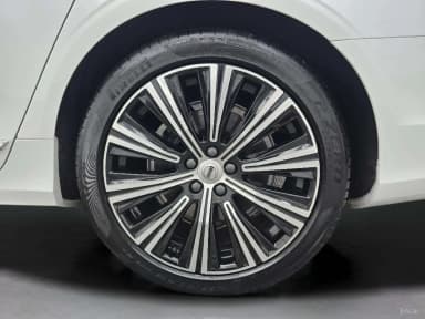 S90