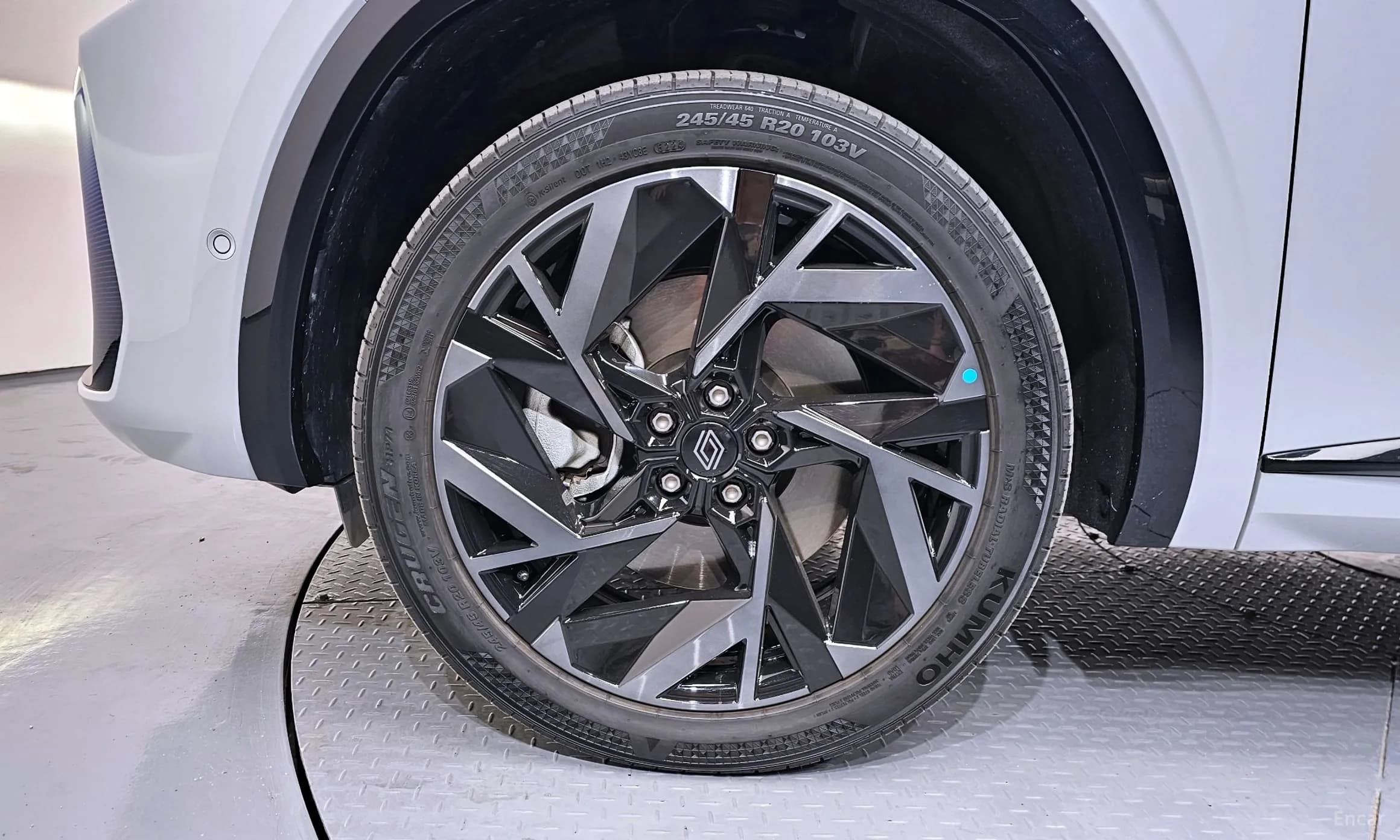 Grang Koleos