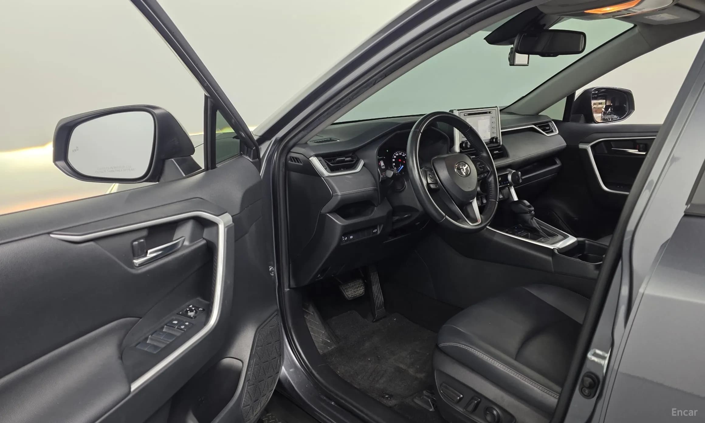 RAV4 5th Generation
