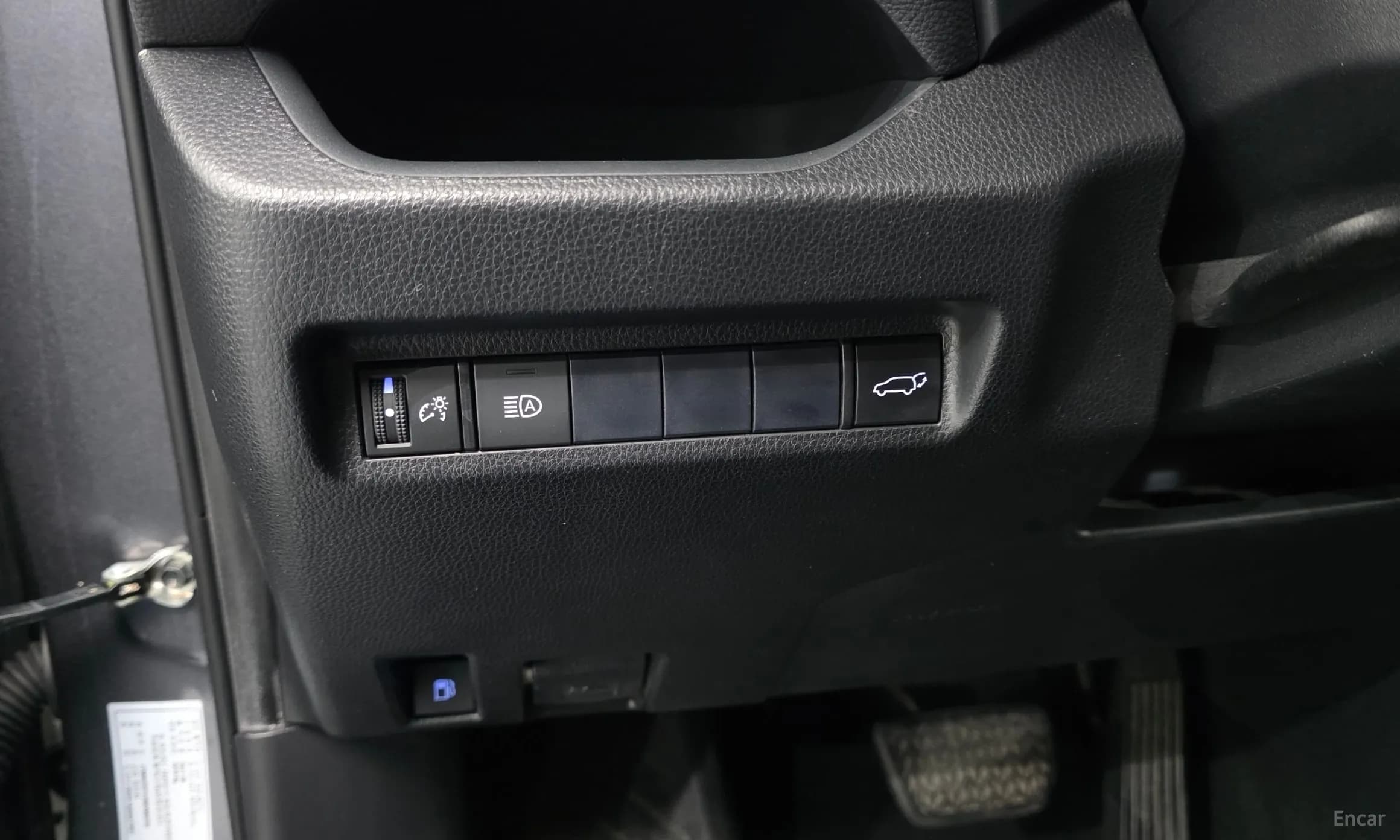 RAV4 5th Generation