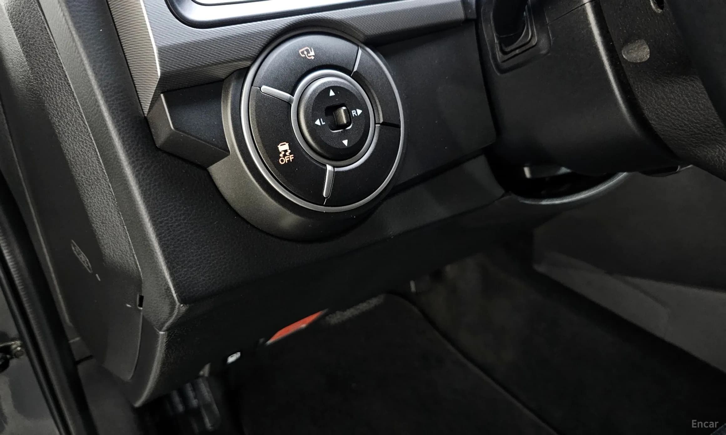 Korando Sports
