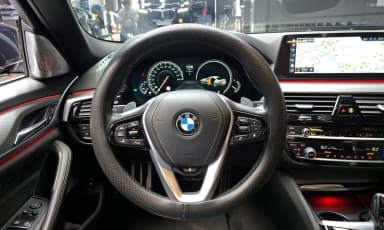 5 Series (G30)
