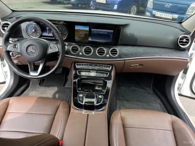 E-Class W213