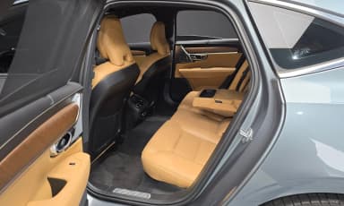 S90