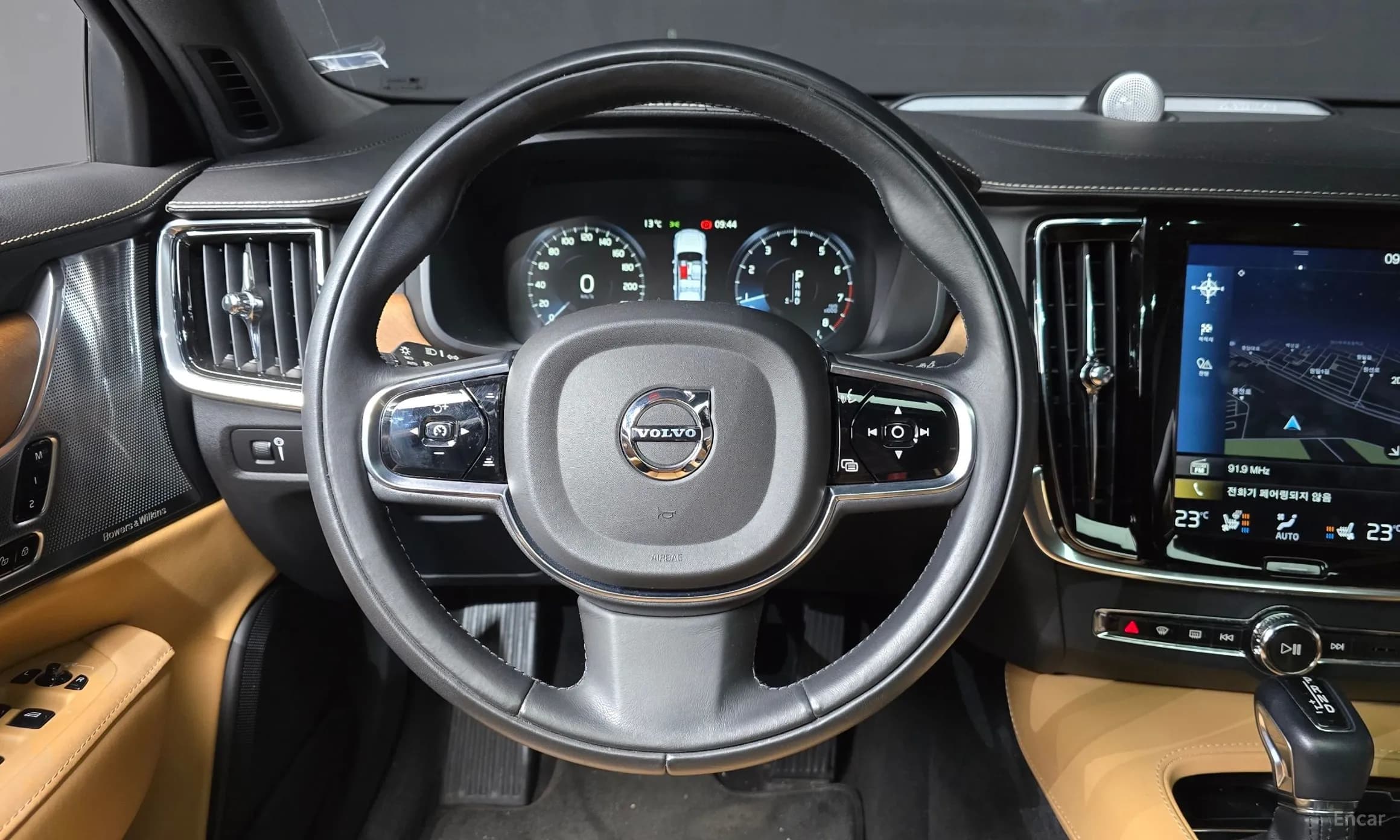 S90