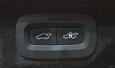 S90