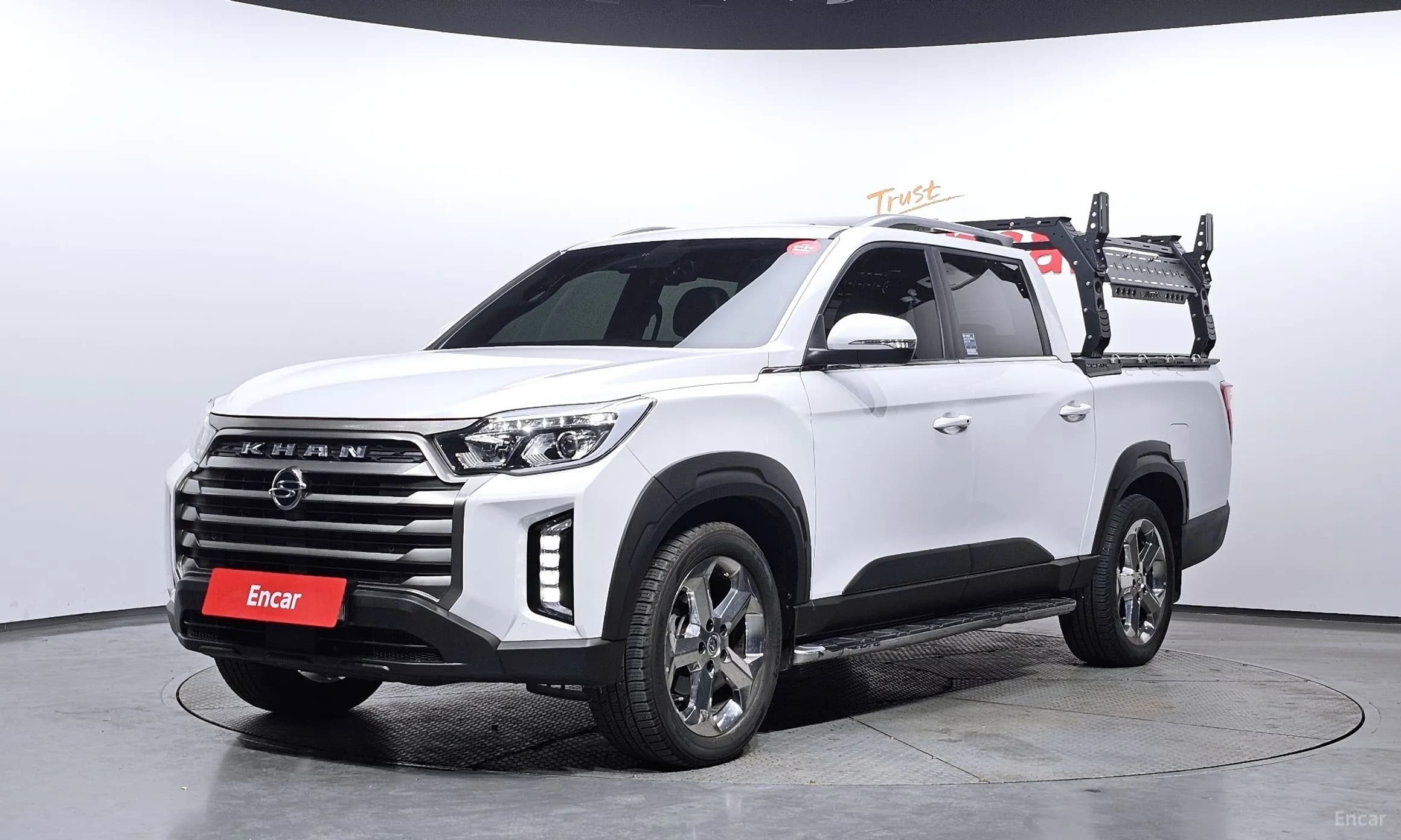 Rexton Sports Khan