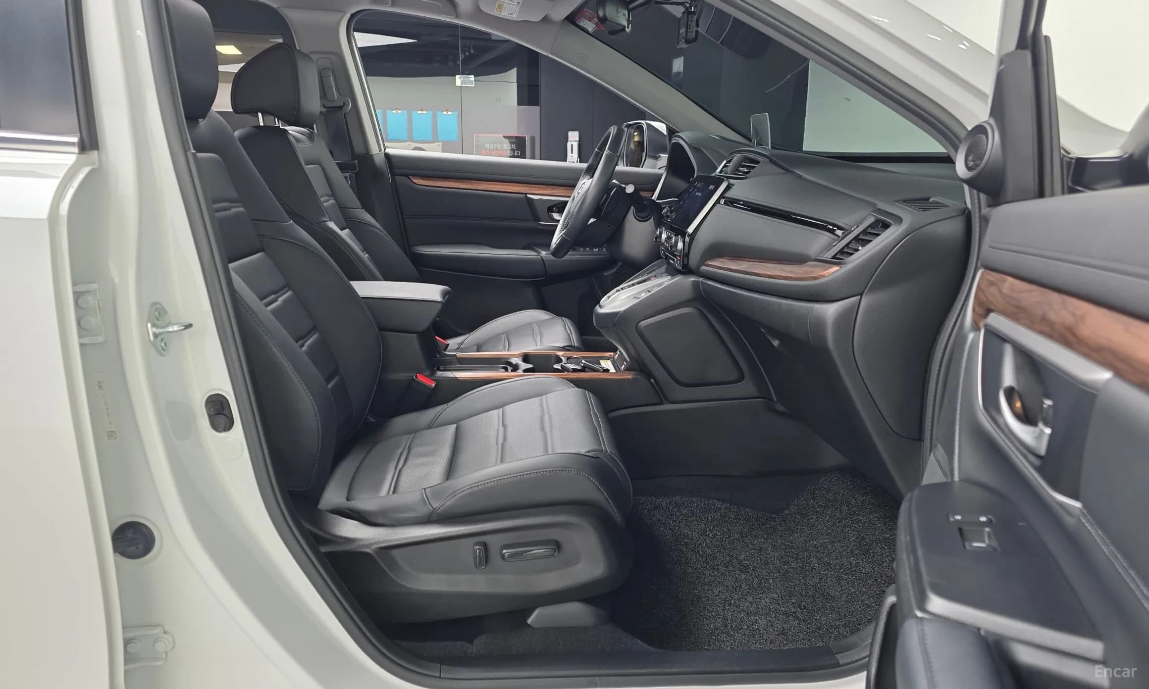 CR-V 5th generation