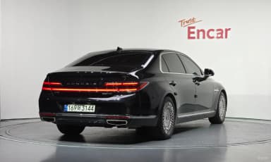 G90