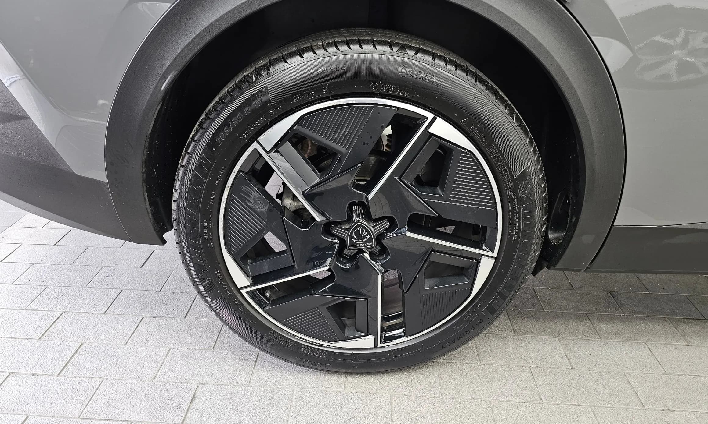 m1Bw200E2YqeygG33_dc2:407