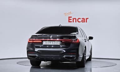 7 Series (G11)