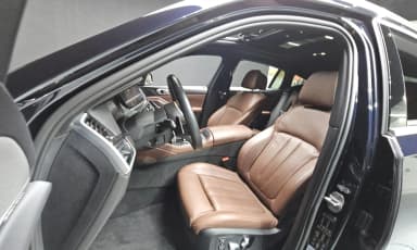 X6 (G06)