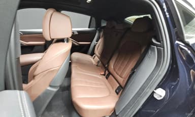 X6 (G06)