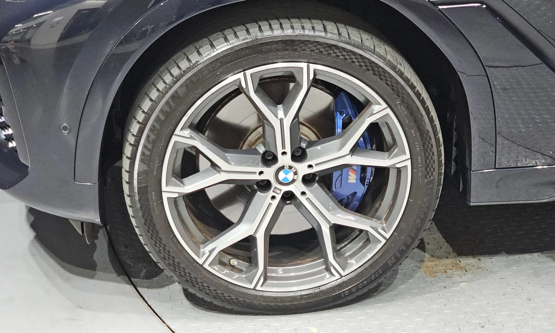 X6 (G06)