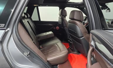 X5 (F15)