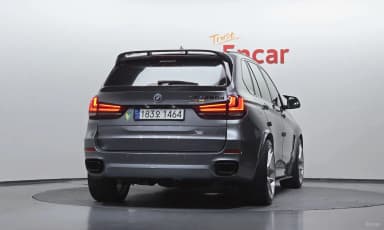 X5 (F15)