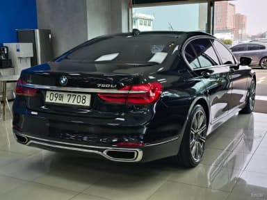 7 Series (G11)