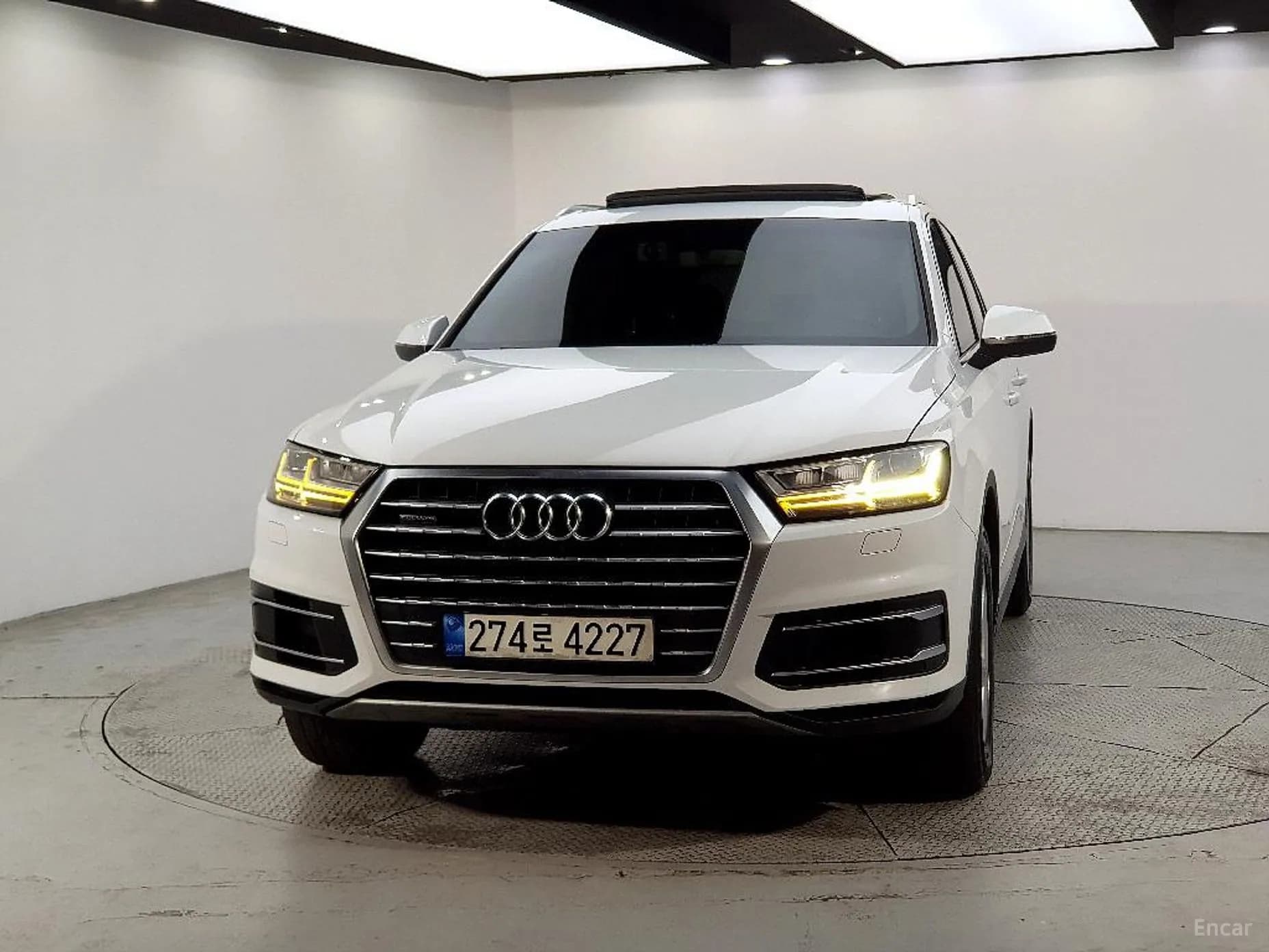 Q7 (4M)