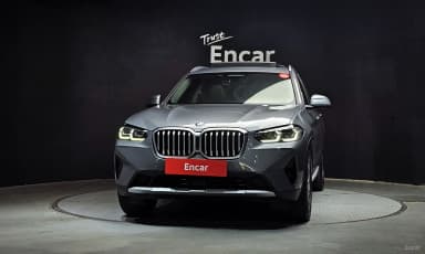 X3 (G01)