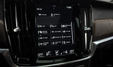 S90