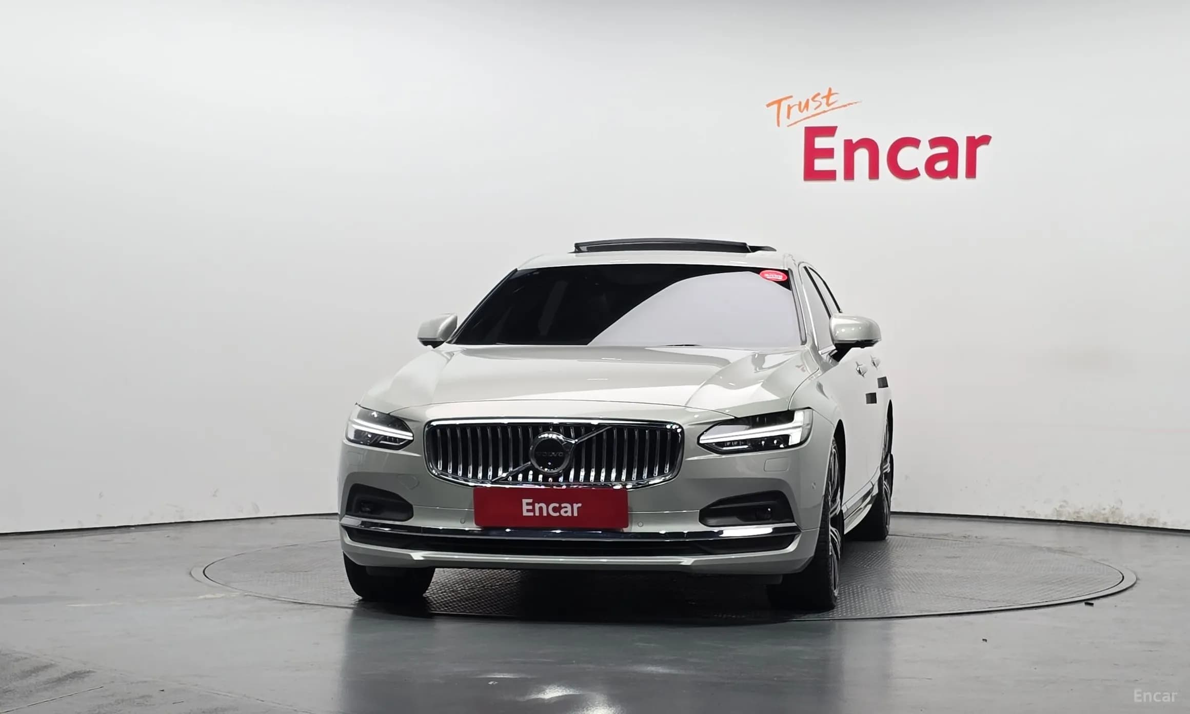 S90