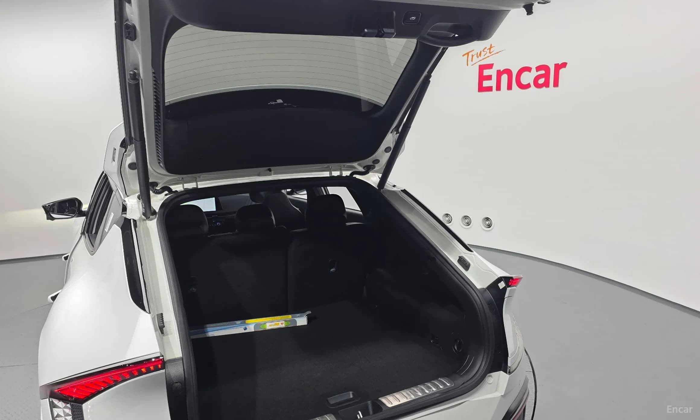 EV6