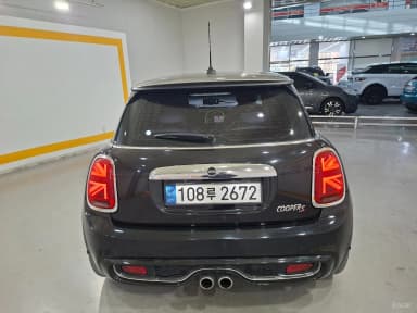 Cooper S