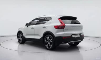 XC40