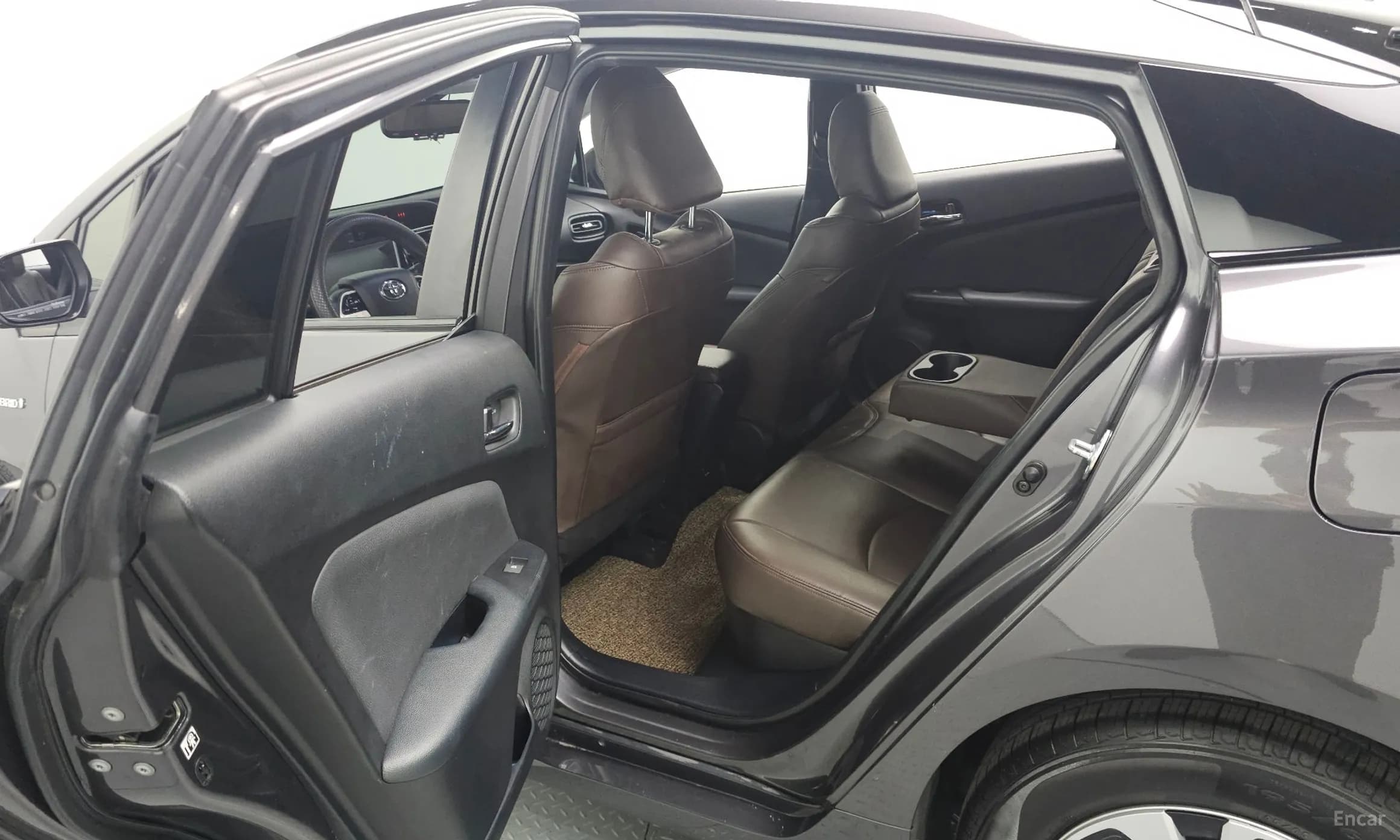 Prius 4th Generation