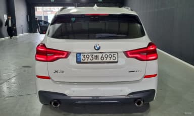 X3 (G01)