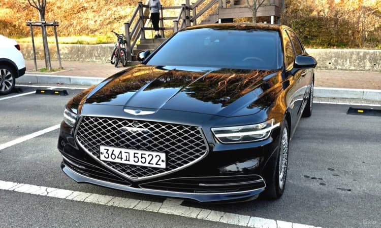 G90