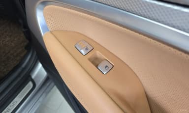 G70