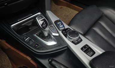 Series 4 (F32)