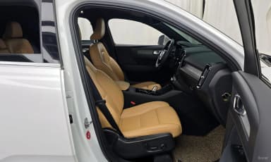 XC40