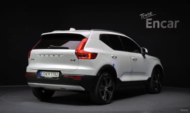 XC40