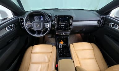 XC40