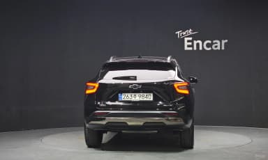 Trax Crossover