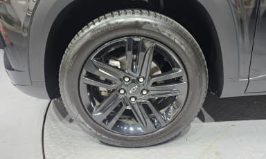 Trax Crossover