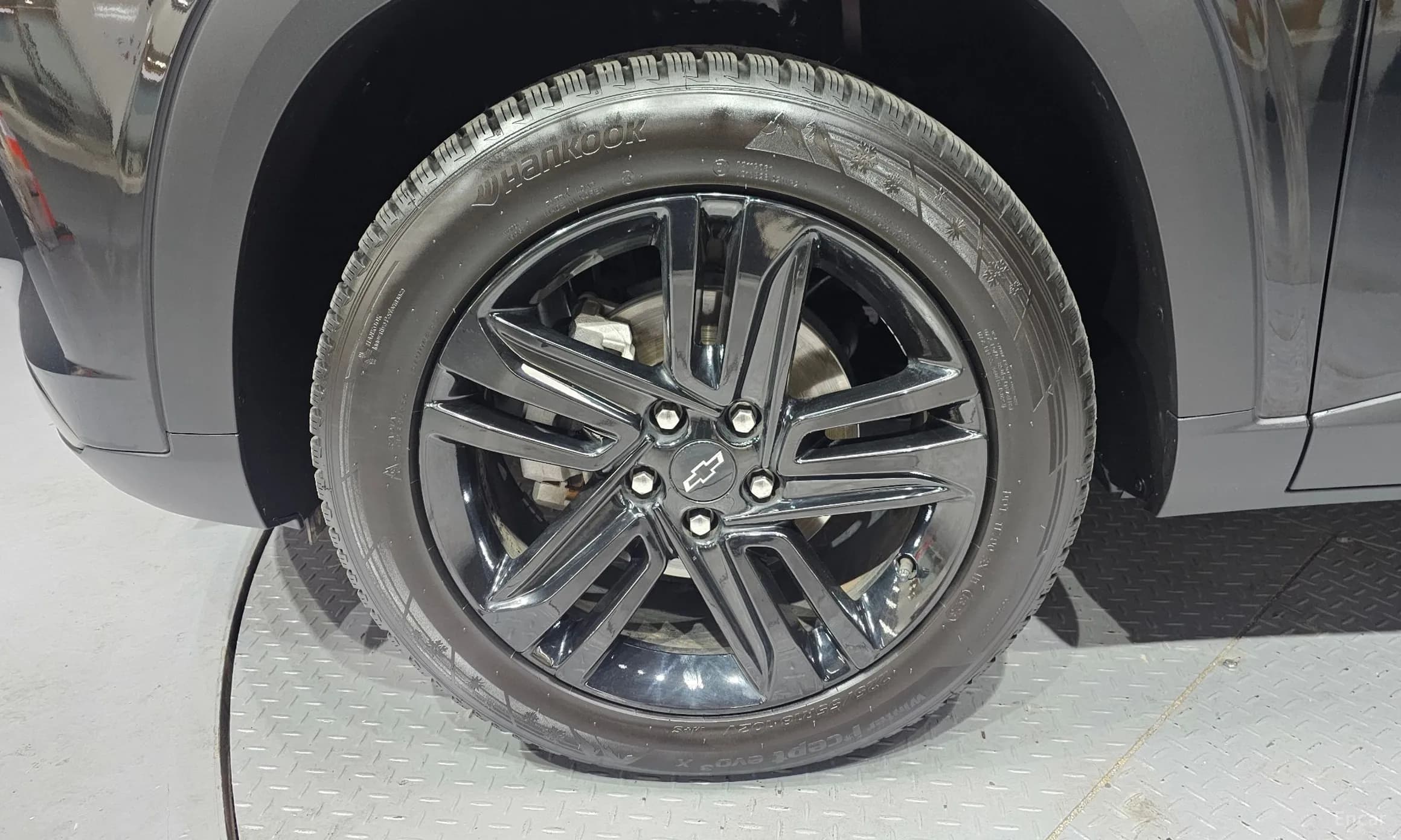 Trax Crossover