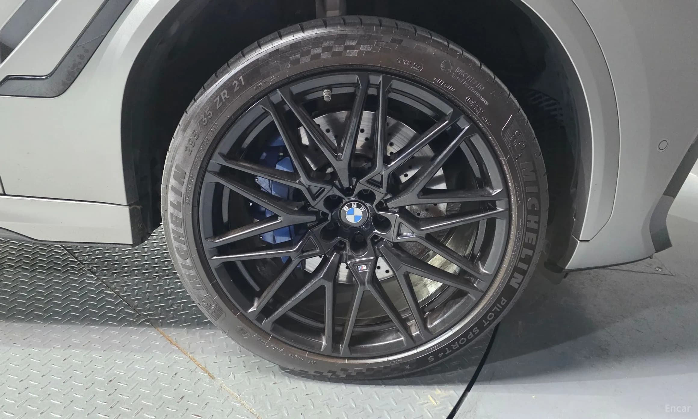 X6M (G06)
