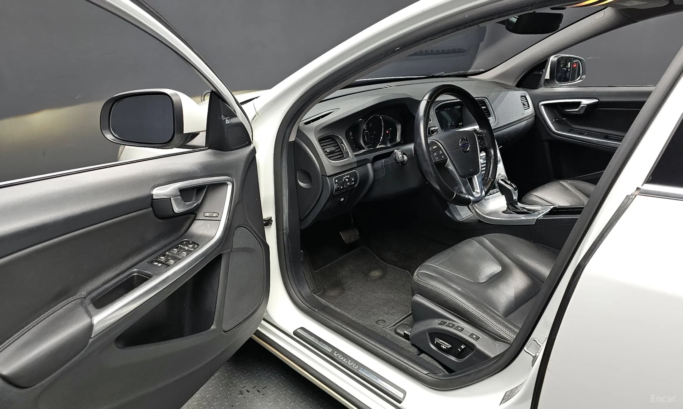 S60