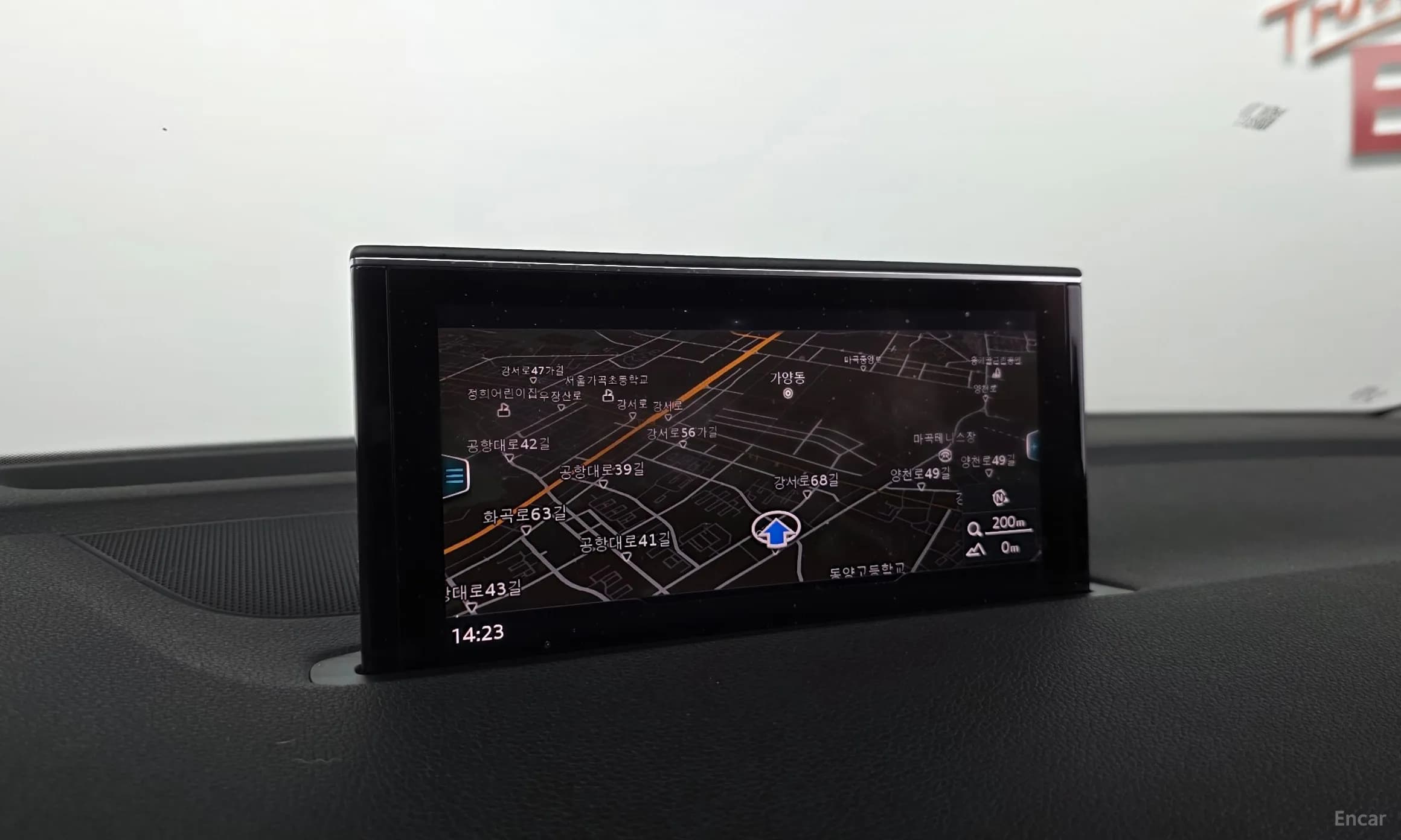 Q7 (4M)