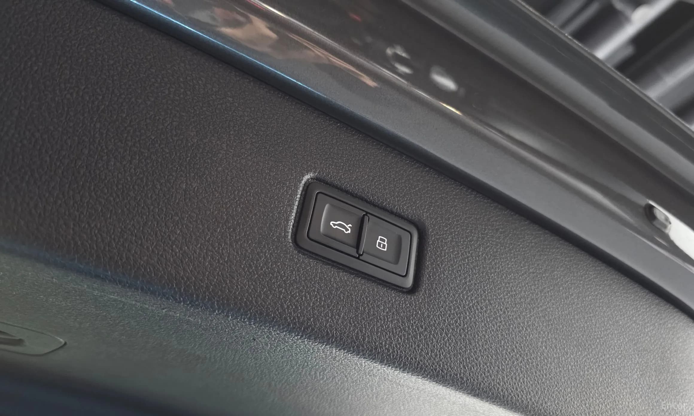 Q7 (4M)