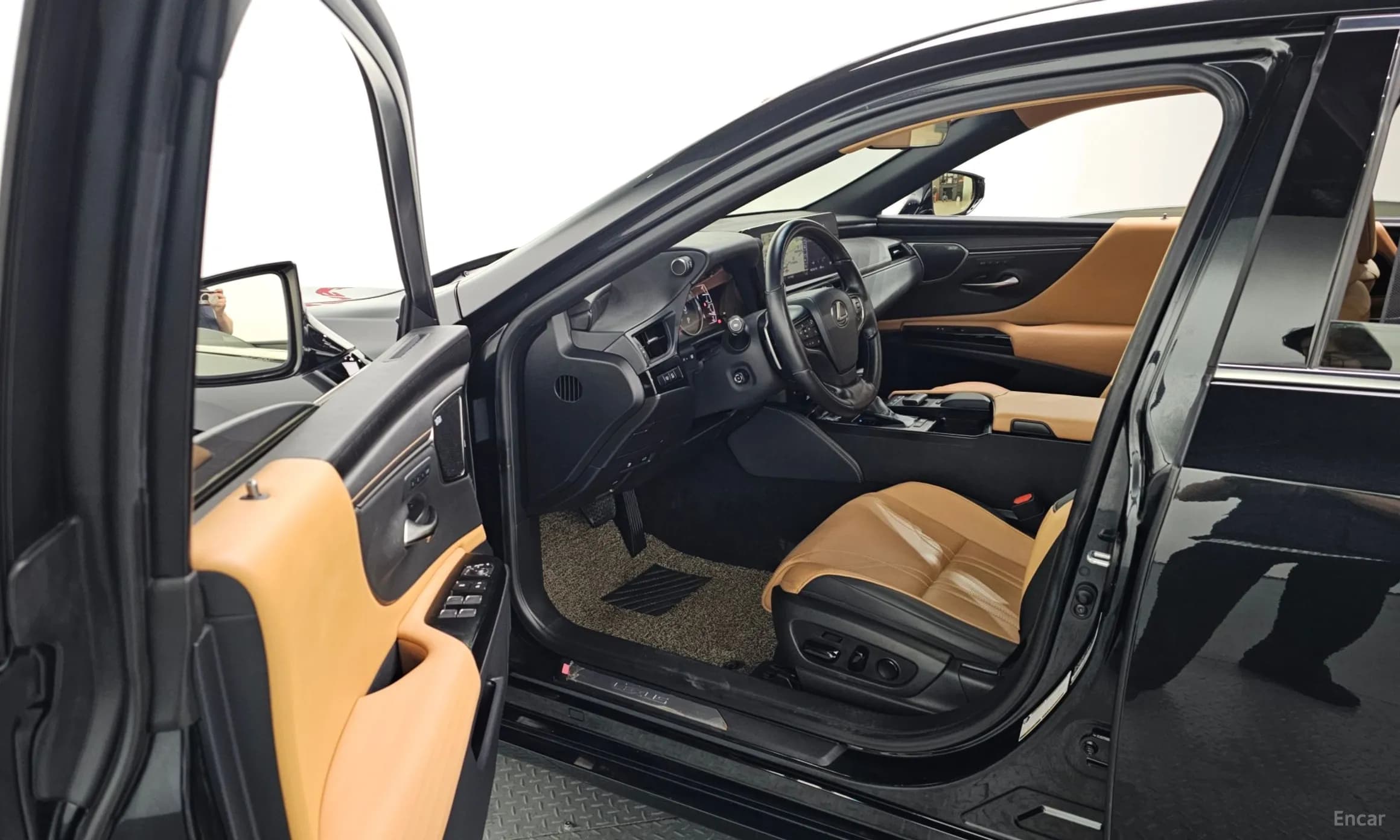 ES300h 7th Generation