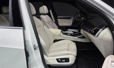 X7 (G07)