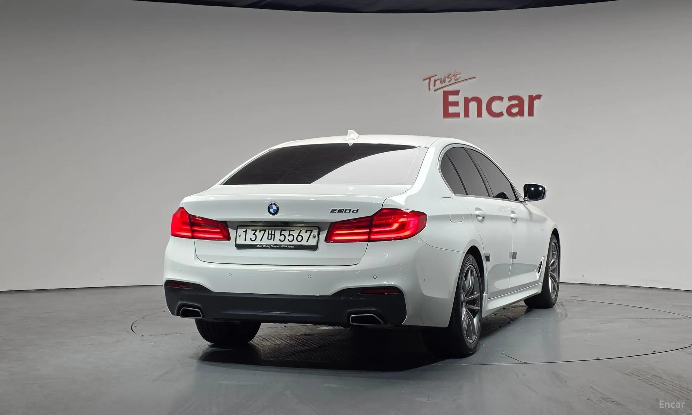 5 Series (G30)
