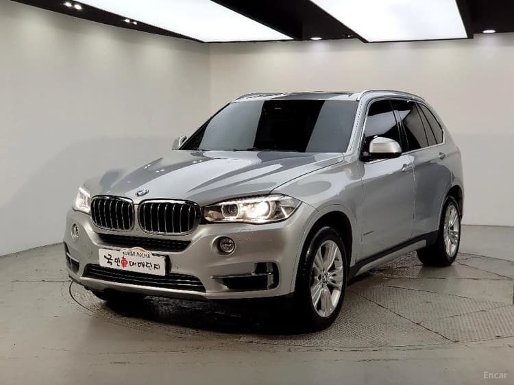 X5 (F15)