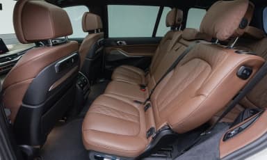 X7 (G07)