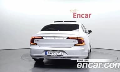 S90